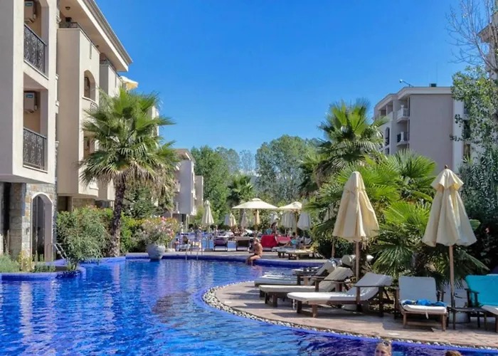 Luxury In Cascadas Family Sunny Apartment